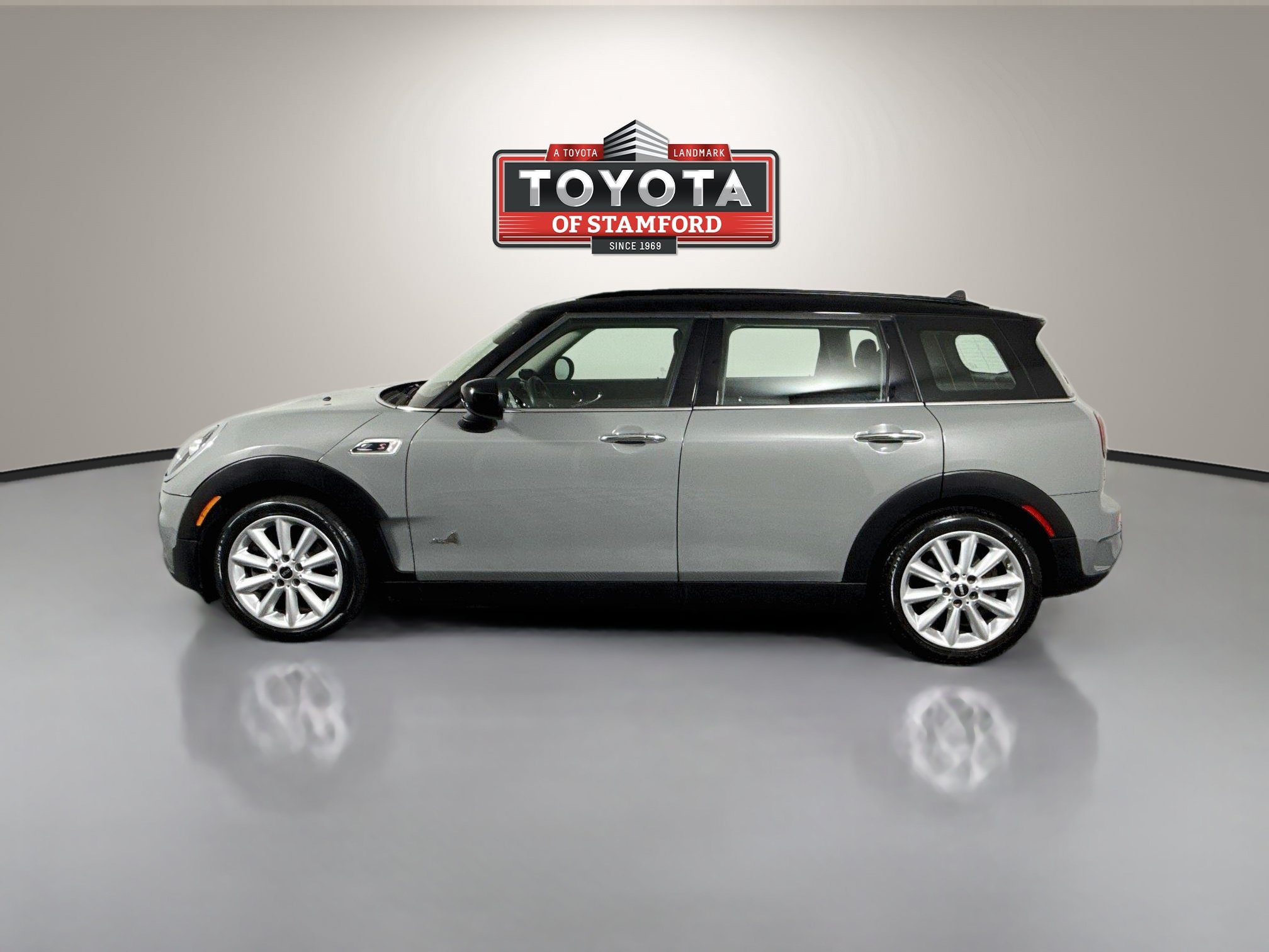 Used 2020 MINI Cooper Clubman S w/ Storage Package AWD/4WD image 4