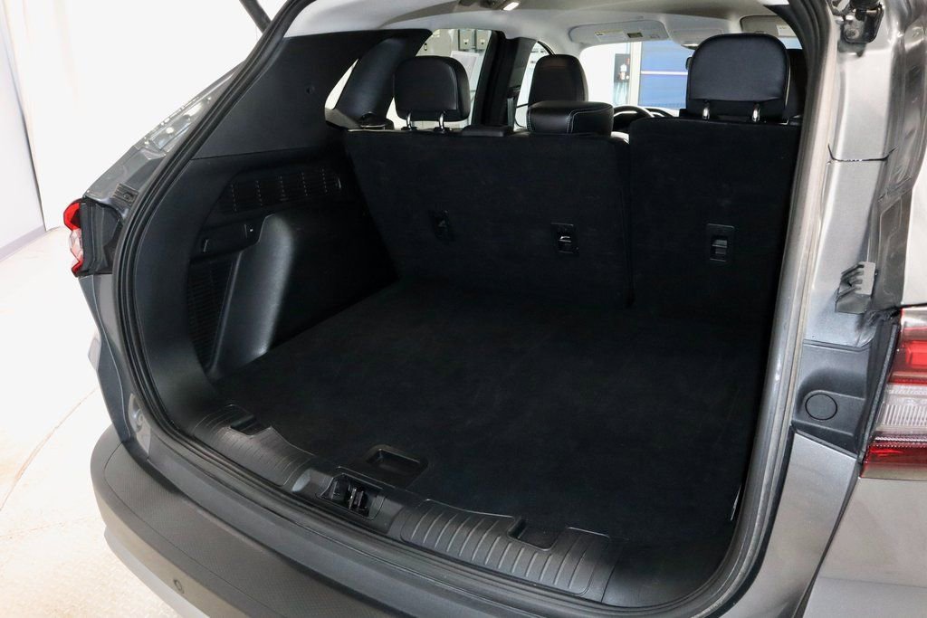 Certified 2024 Ford Escape Platinum image 16