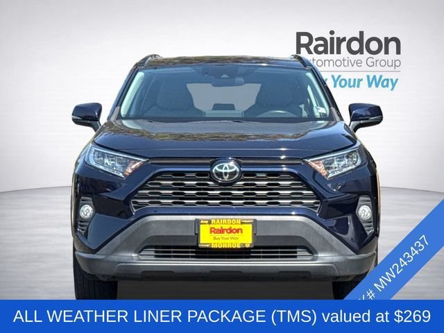 Used 2021 Toyota RAV4 XLE w/ XLE Grade Weather Package AWD/4WD image 3