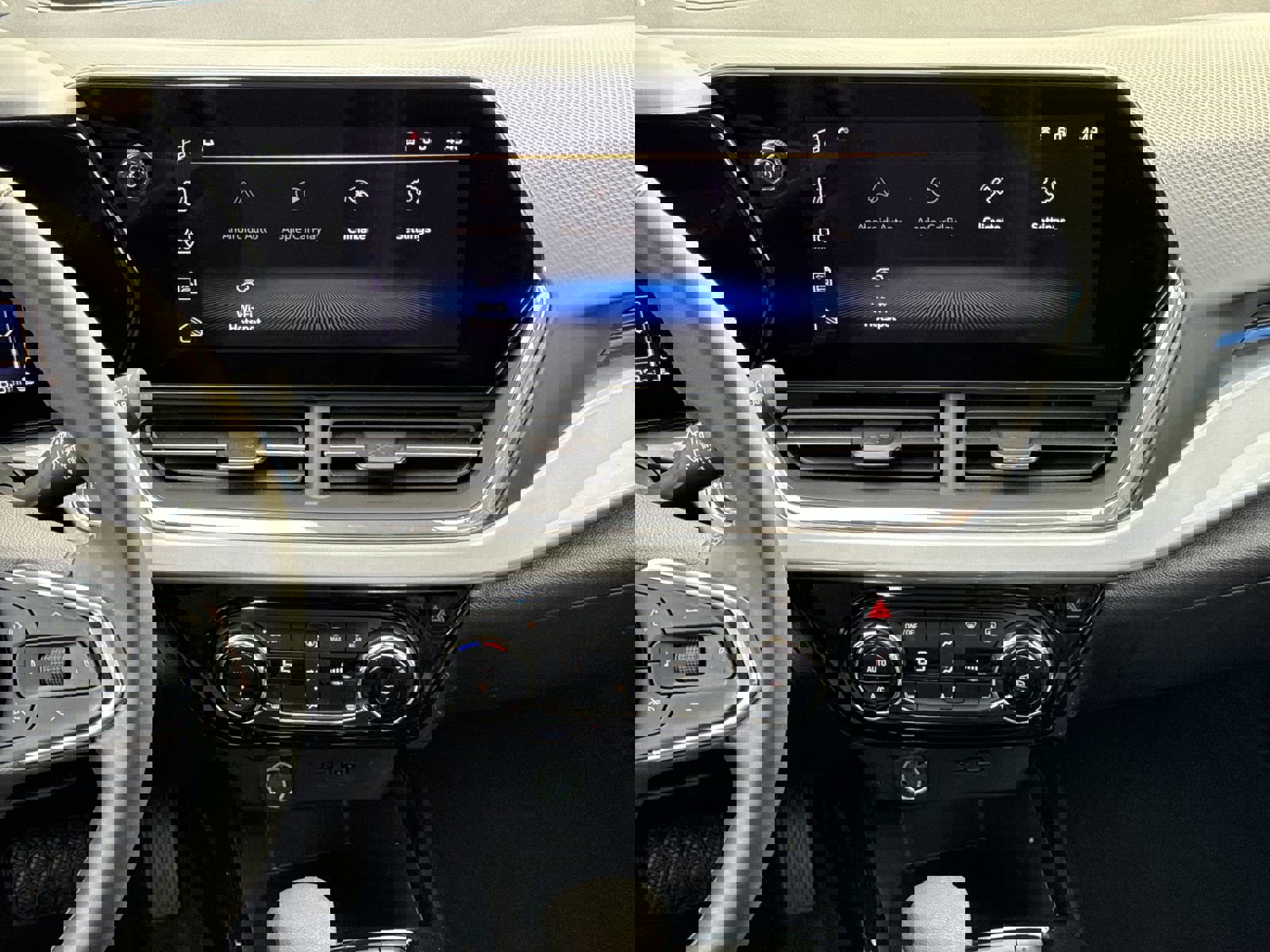 Used 2025 Chevrolet Trax LT w/ LT Convenience Package image 29