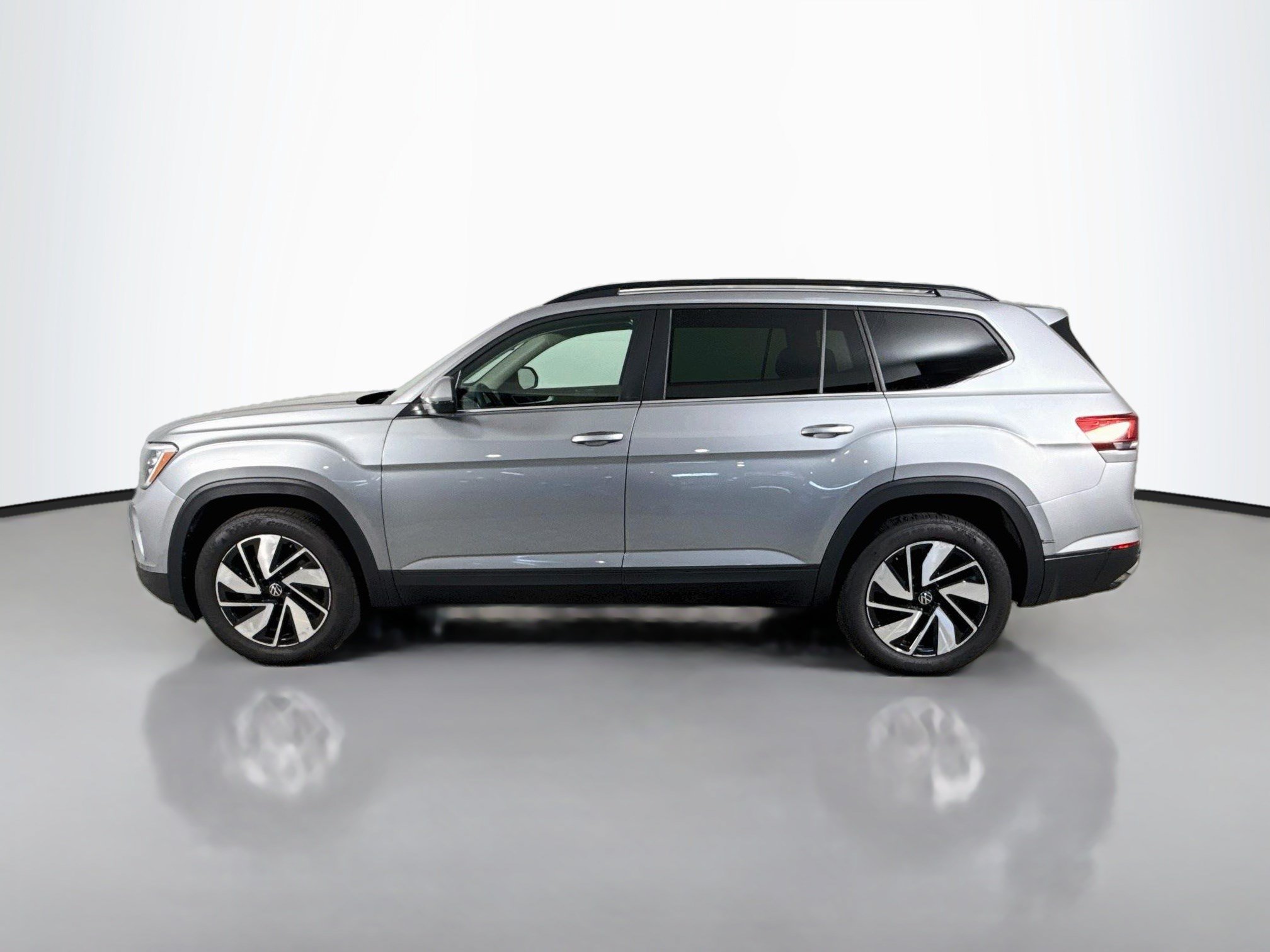 Used 2026 Volkswagen Atlas SE AWD/4WD image 6