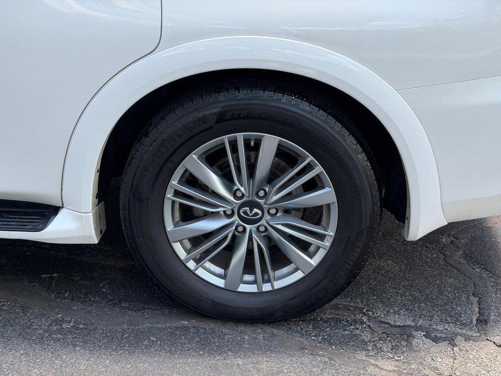 Used 2022 INFINITI QX80 Luxe w/ All-Season Package AWD/4WD image 7