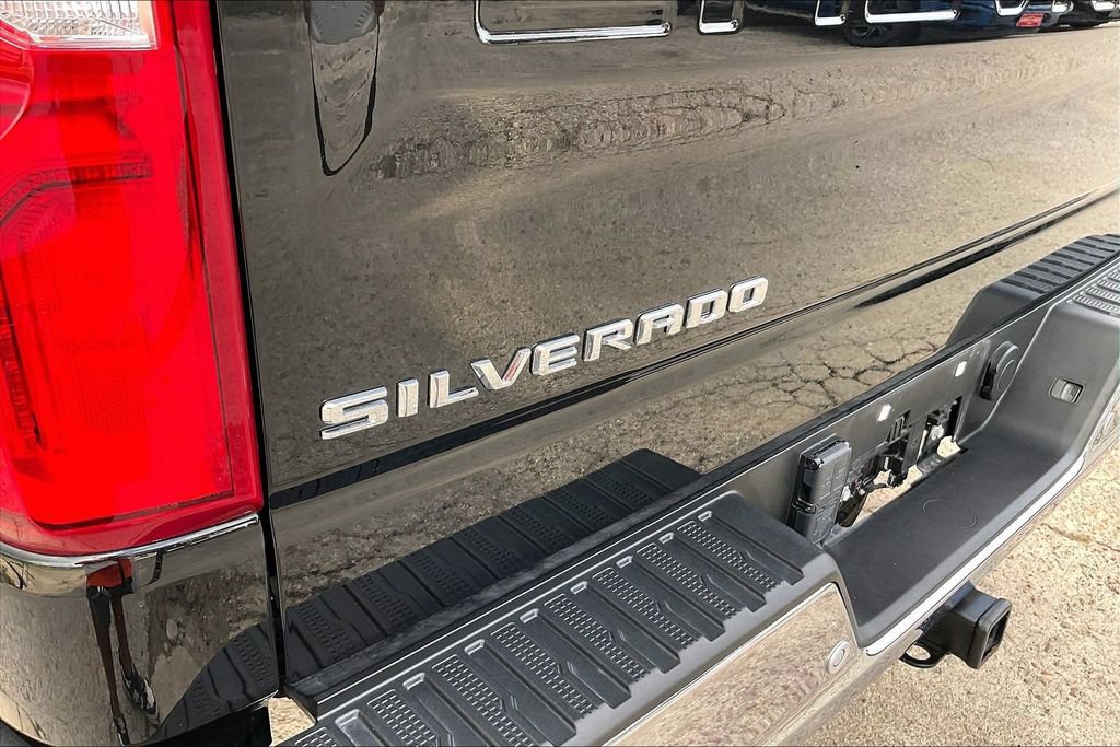 Used 2024 Chevrolet Silverado 1500 LTZ w/ LTZ Premium Texas Edition AWD/4WD image 27