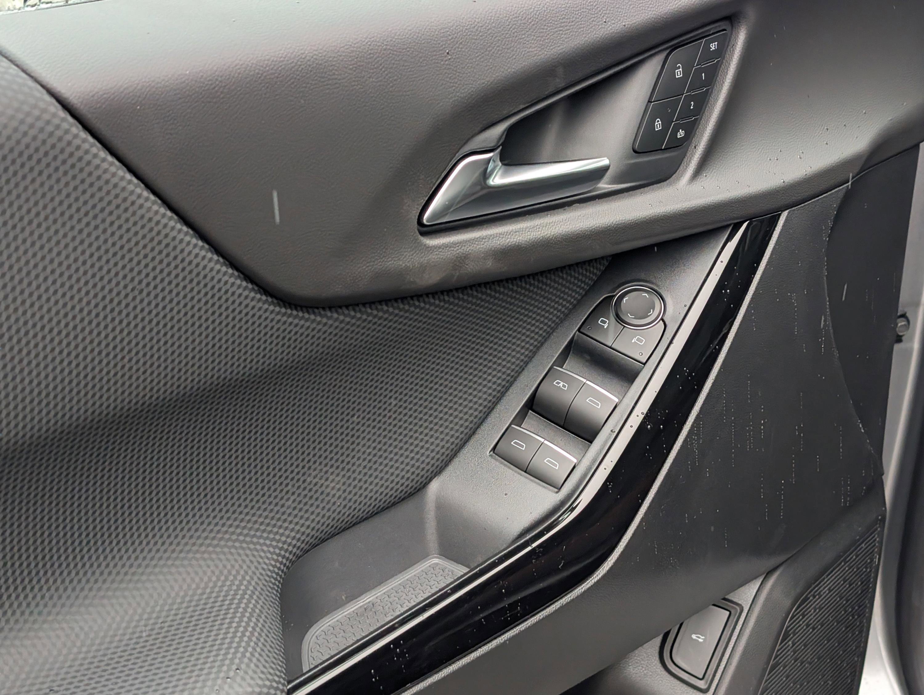 New 2026 Chevrolet Equinox RS image 15