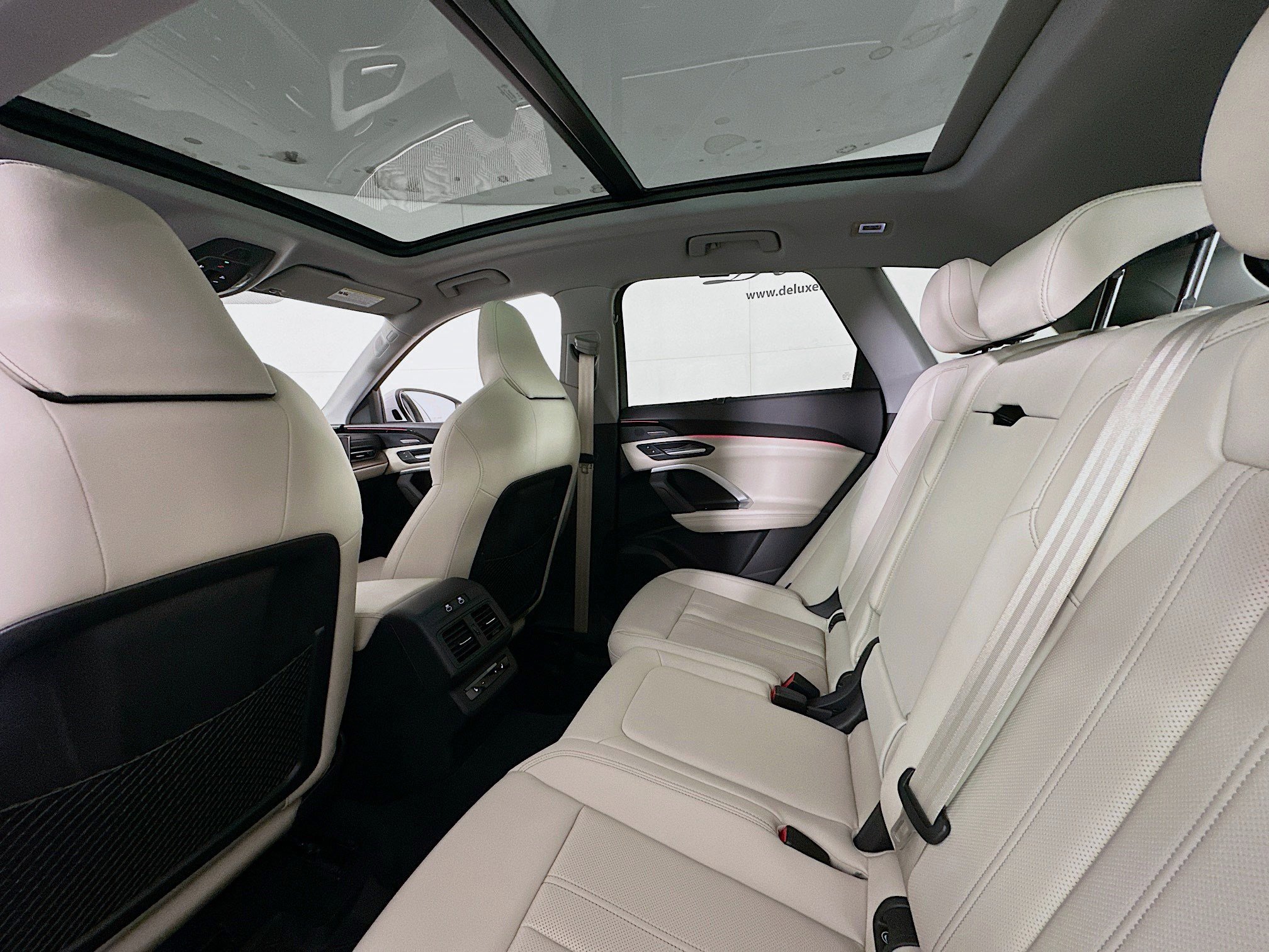 Used 2025 Audi Q5 Prestige image 25