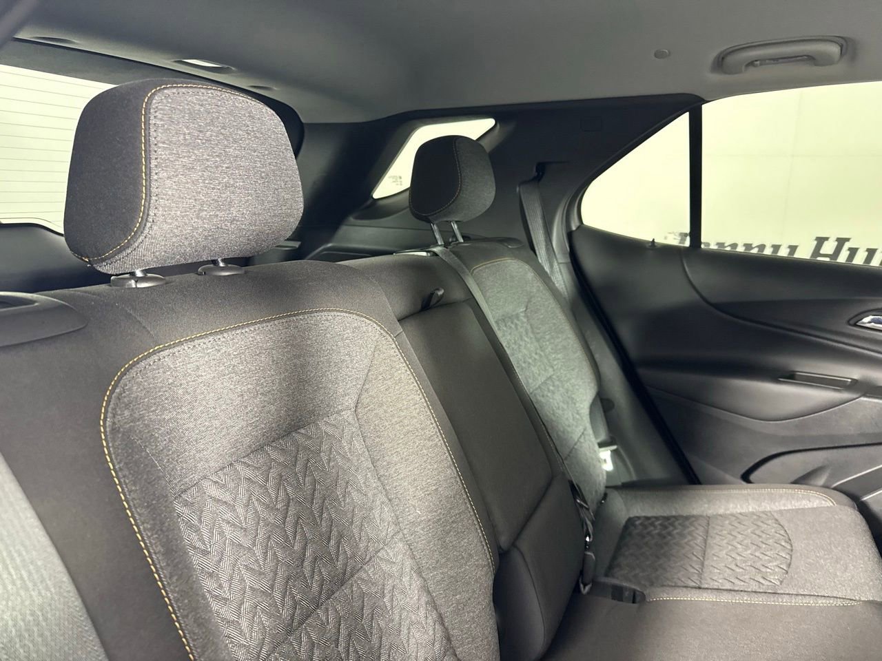 Used 2023 Chevrolet Equinox LT image 27