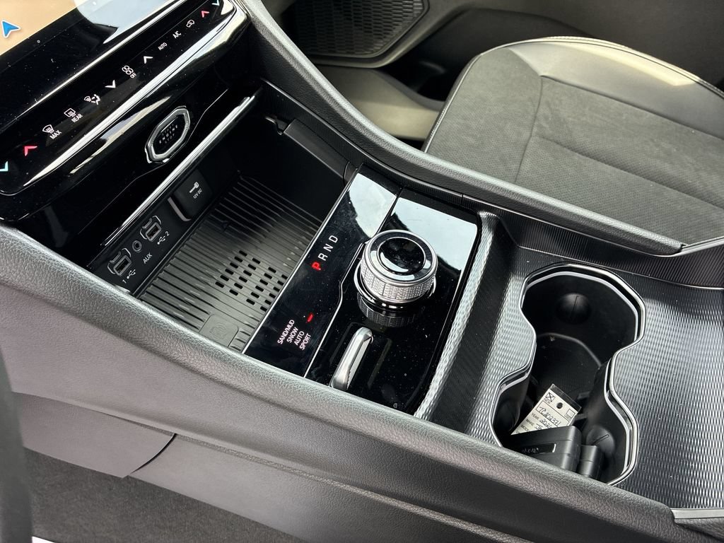 New 2026 Jeep Grand Cherokee Altitude AWD/4WD image 21