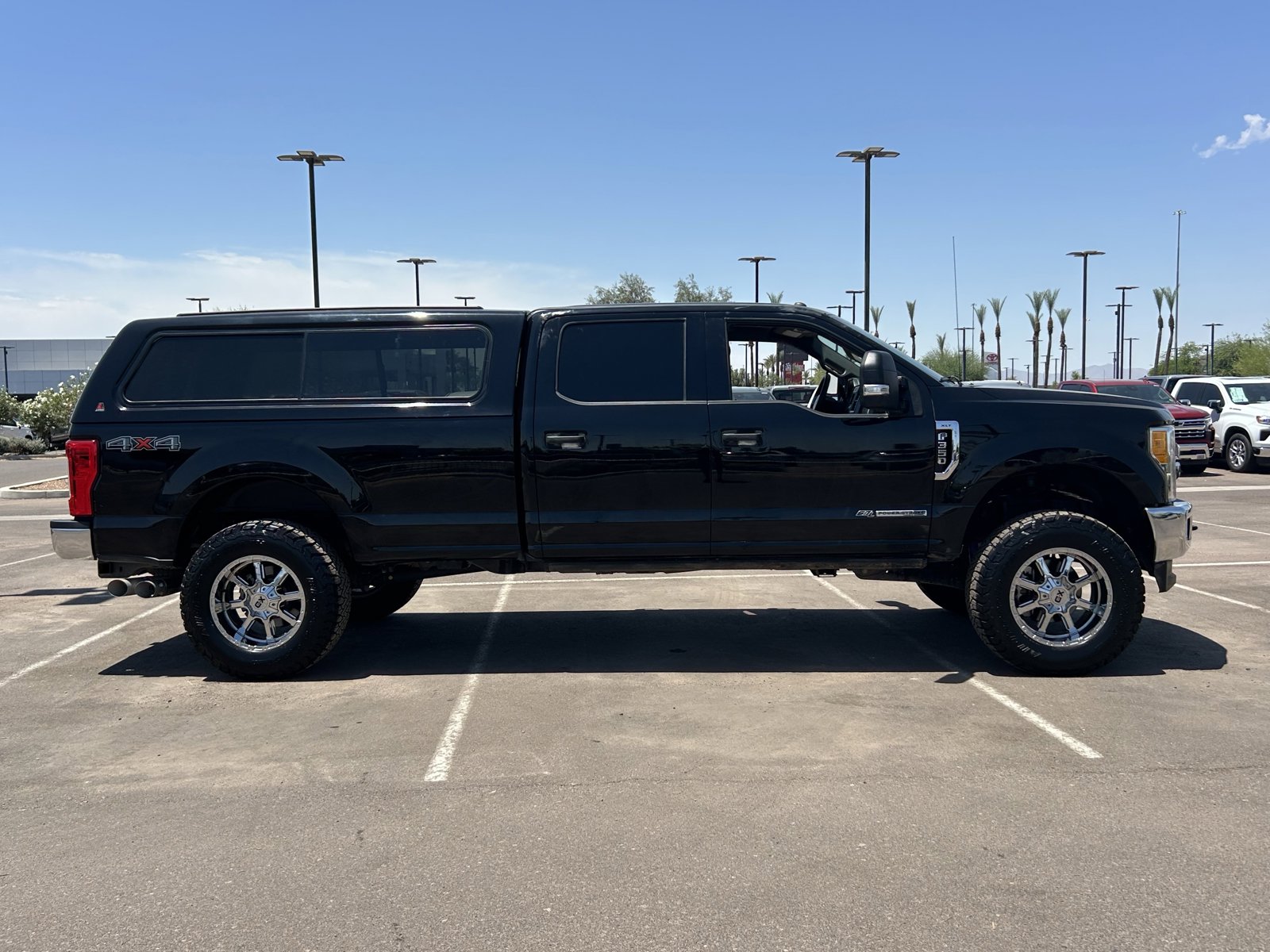 Used 2017 Ford F350 XLT w/ XLT Value Package AWD/4WD image 6