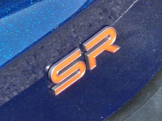 Used 2025 Nissan Kicks SR FWD image 11