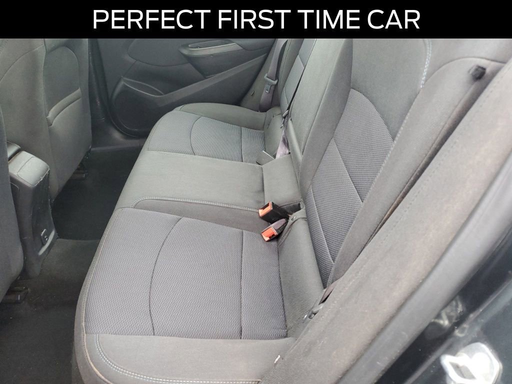 Used 2017 Chevrolet Cruze LT w/ RS Package image 9