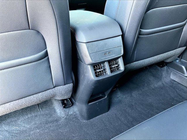 Used 2026 Chevrolet Equinox RS image 25