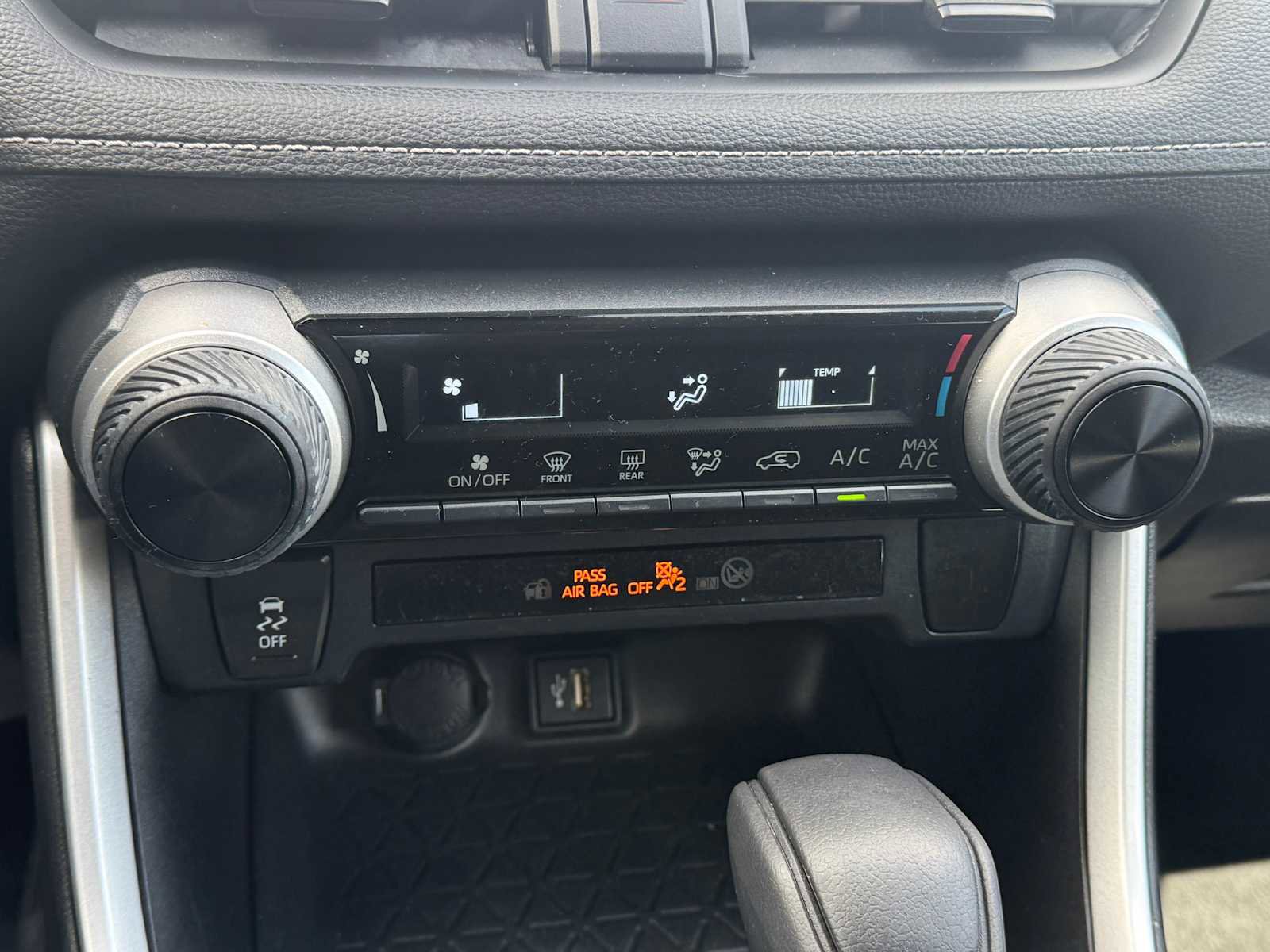 Certified 2023 Toyota RAV4 LE FWD image 23