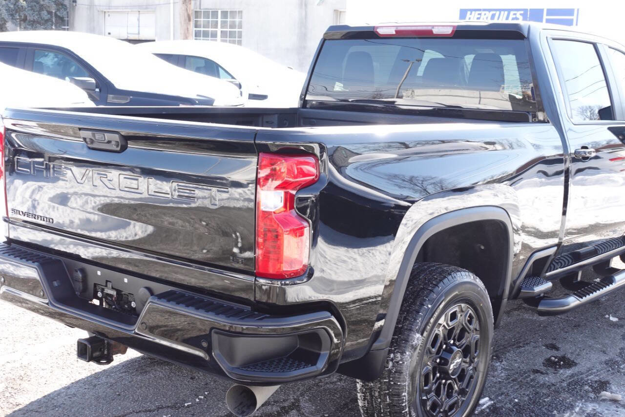Used 2023 Chevrolet Silverado 2500 LT w/ True North Edition AWD/4WD image 12