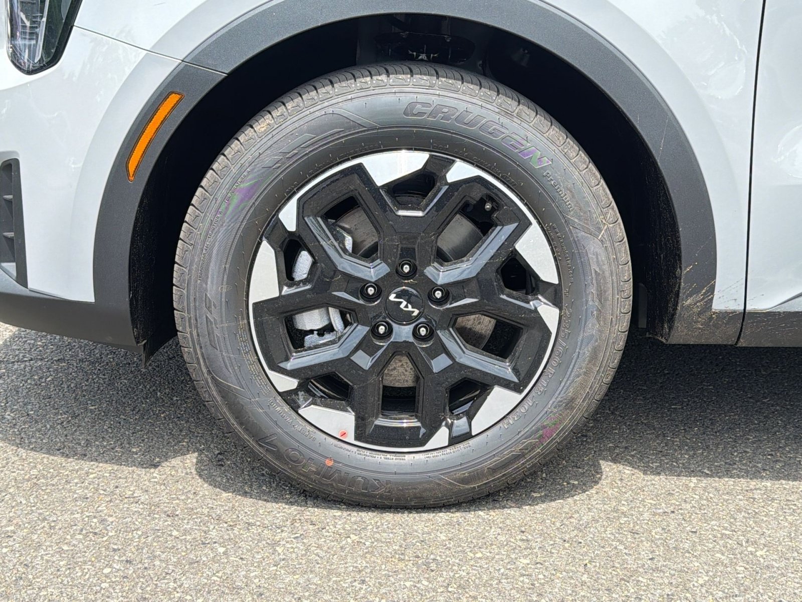 New 2026 Kia Sorento S FWD image 16