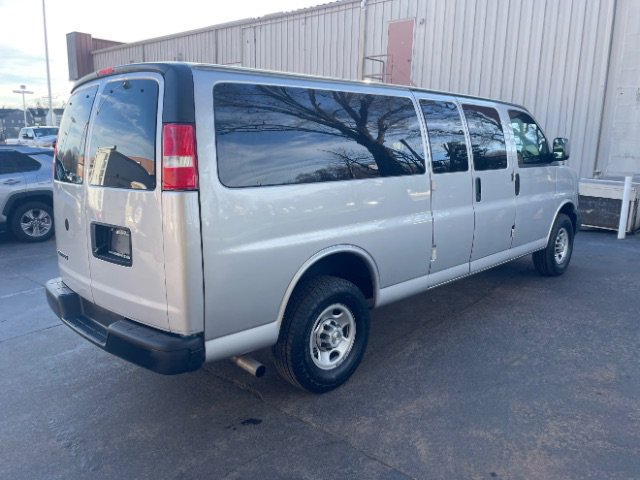 Used 2023 Chevrolet Express 3500 LS RWD image 6