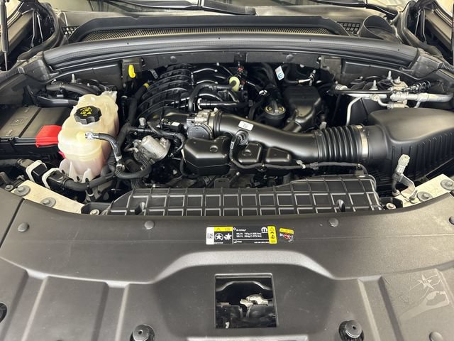 Used 2023 Jeep Grand Cherokee Altitude AWD/4WD image 29