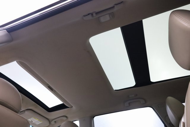 Used 2015 Nissan Pathfinder Platinum w/ Cargo Package image 24