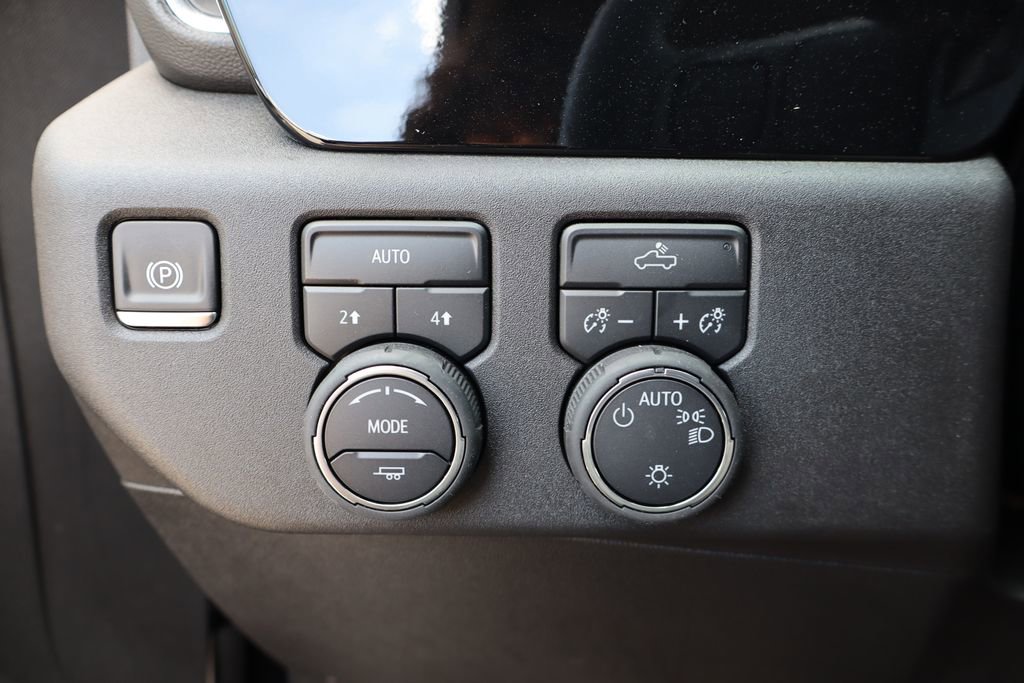 New 2026 Chevrolet Silverado 1500 LT image 13