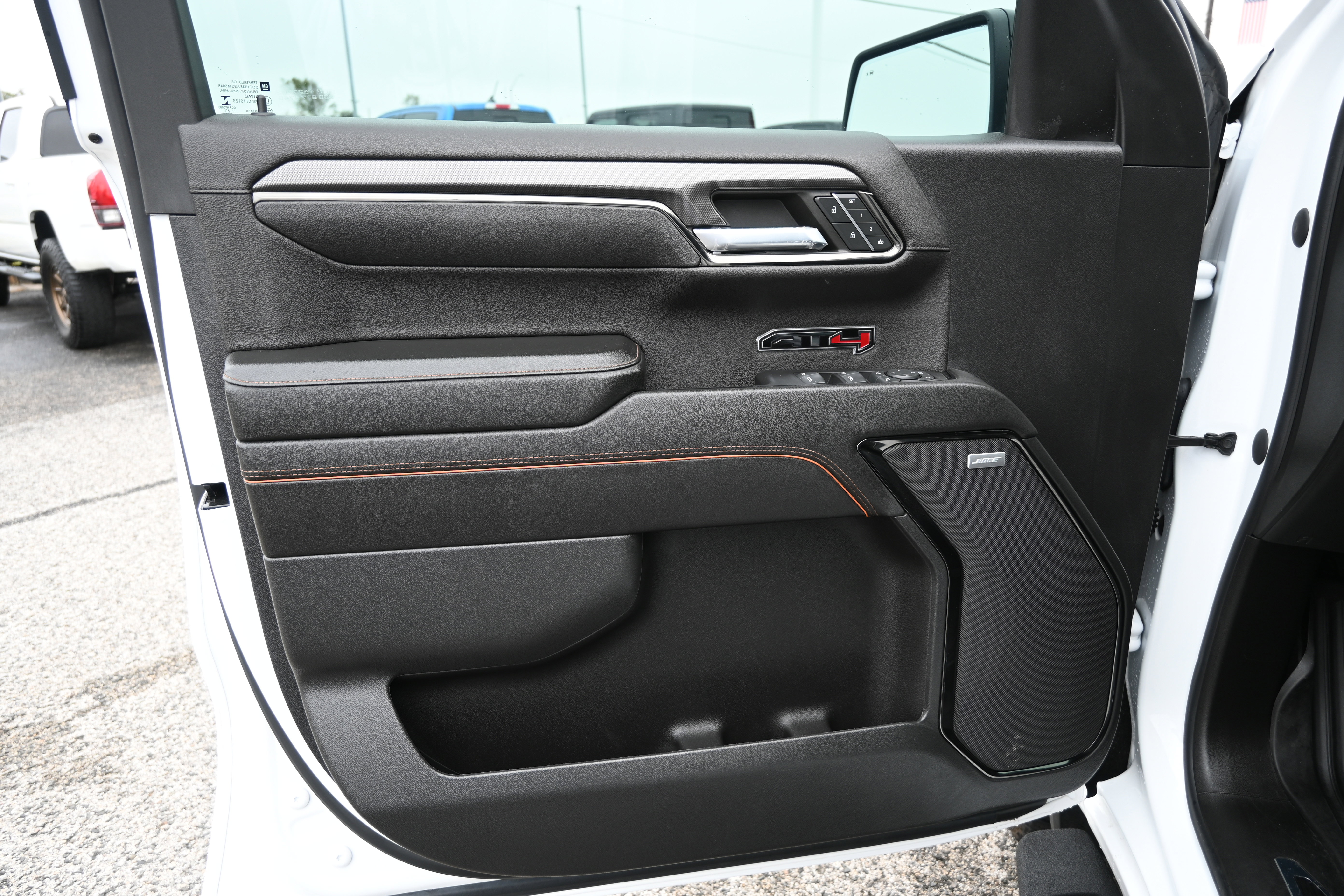 Used 2023 GMC Sierra 1500 AT4 w/ AT4 Premium Package image 13