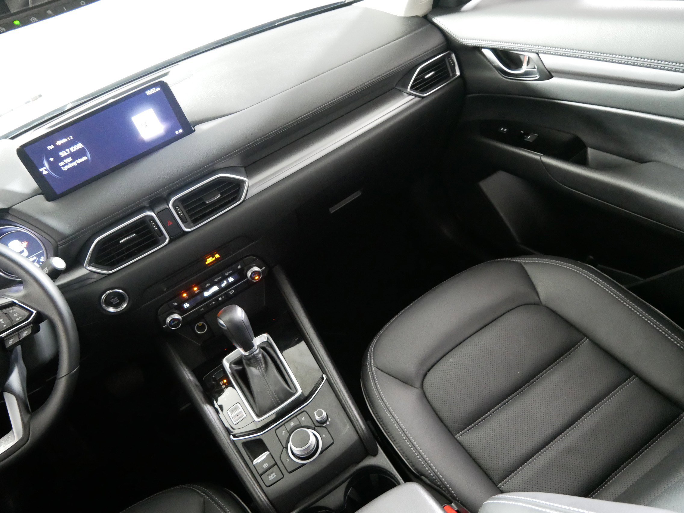 Used 2025 MAZDA CX-5 AWD 2.5 S w/ Preferred Package image 11