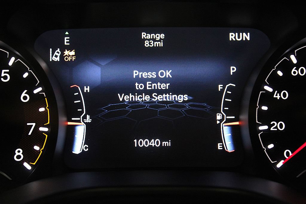 Certified 2022 Jeep Compass Latitude w/ Sun and Sound Group AWD/4WD image 11