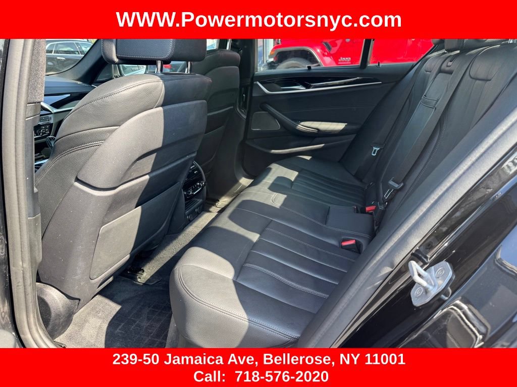 Used 2019 BMW M550i xDrive w/ Premium Package AWD/4WD image 25