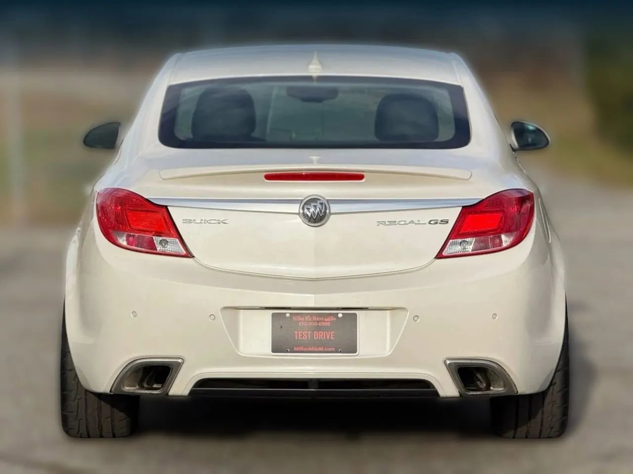 Used 2013 Buick Regal GS image 4