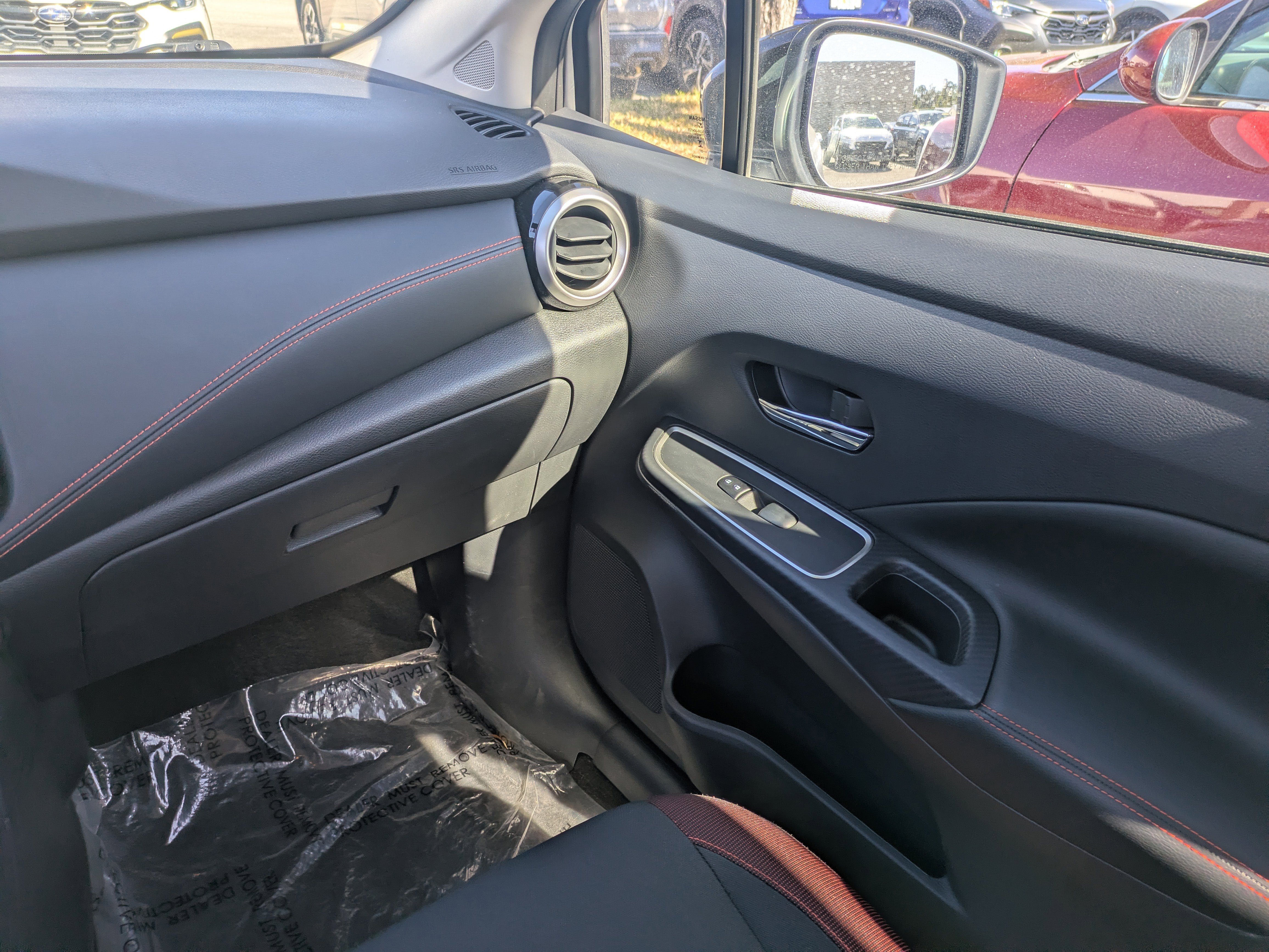 Used 2023 Nissan Versa SR w/ Trunk Package image 17