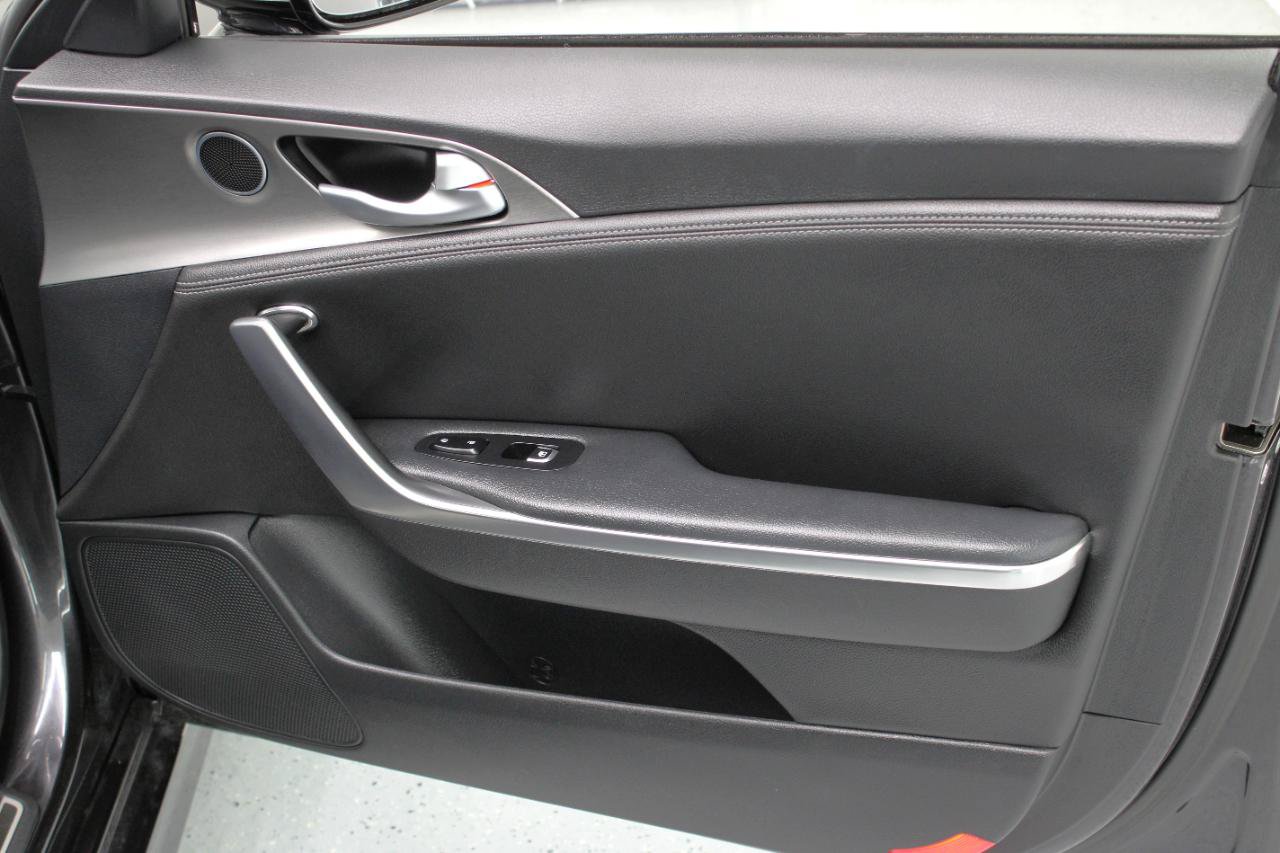 Used 2021 Kia Stinger GT RWD image 46