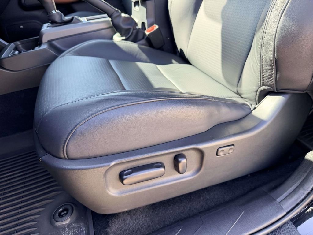 Certified 2022 Toyota Tacoma TRD Sport w/ TRD Premium Sport Package image 19