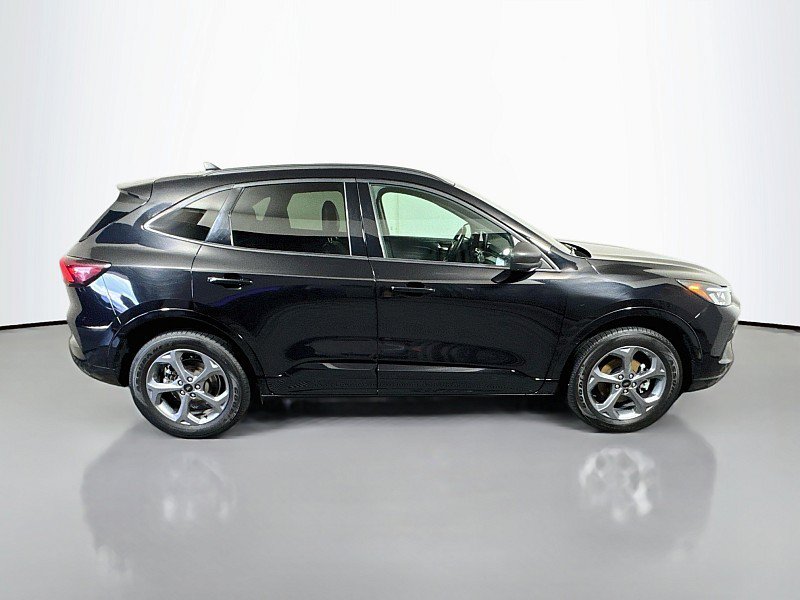 Used 2024 Ford Escape ST-Line AWD/4WD image 8