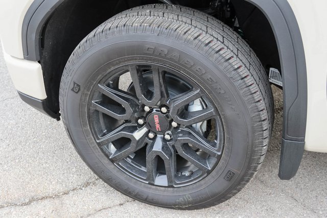 New 2026 GMC Sierra 1500 Pro w/ Graphite Edition image 5