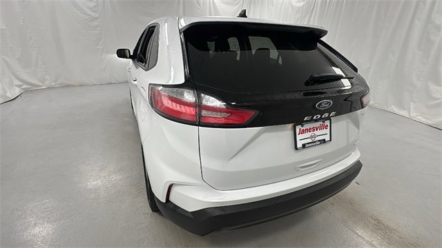 Used 2024 Ford Edge SE image 5