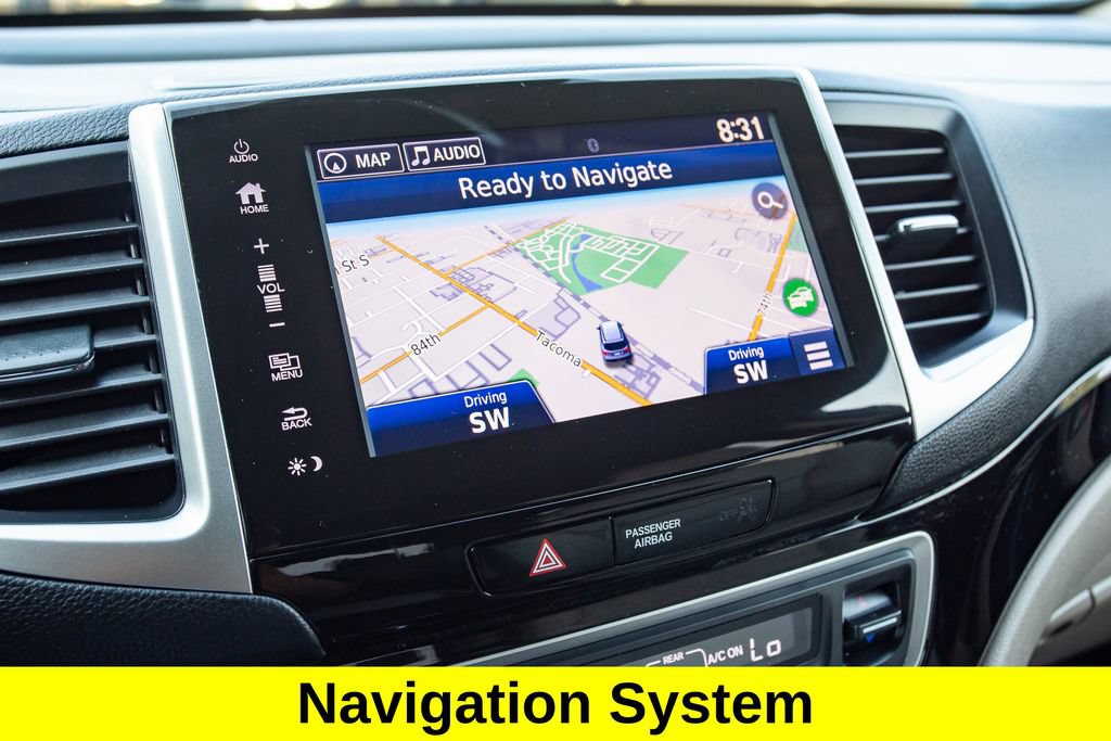 Certified 2017 Honda Pilot Touring image 13