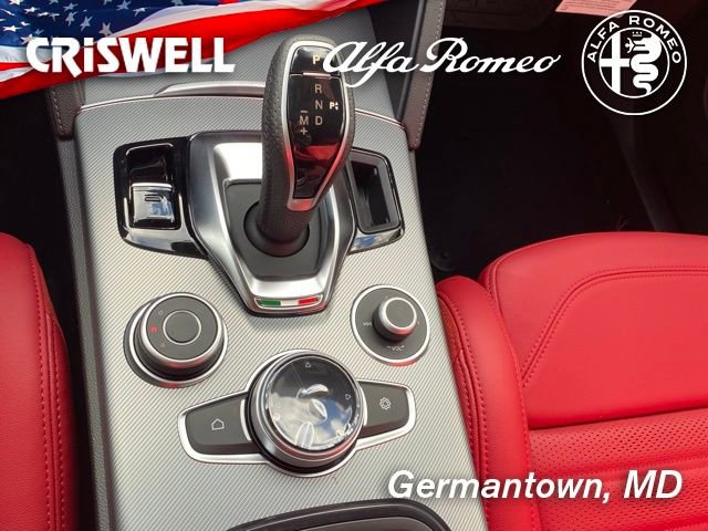 New 2025 Alfa Romeo Stelvio Sprint image 33