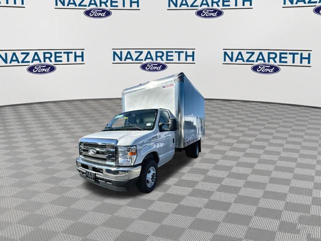 New 2026 Ford E-350 and Econoline 350 Super Duty w/ Driver's Safety Package RWD image 4