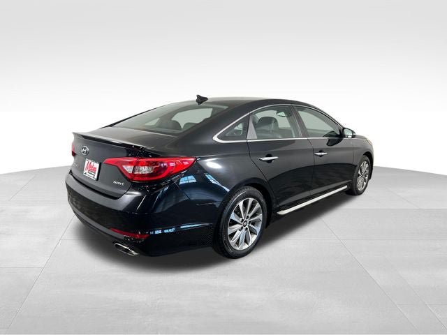 Used 2017 Hyundai Sonata Sport w/ Value Edition Package 02 FWD image 11