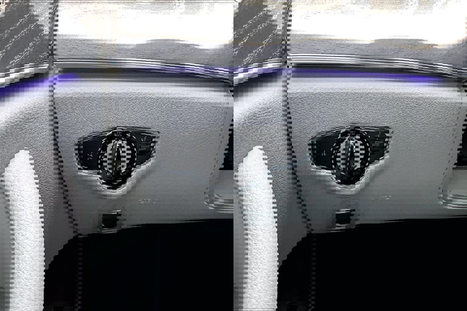 Used 2021 Mercedes-Benz E 450 4MATIC Sedan image 34