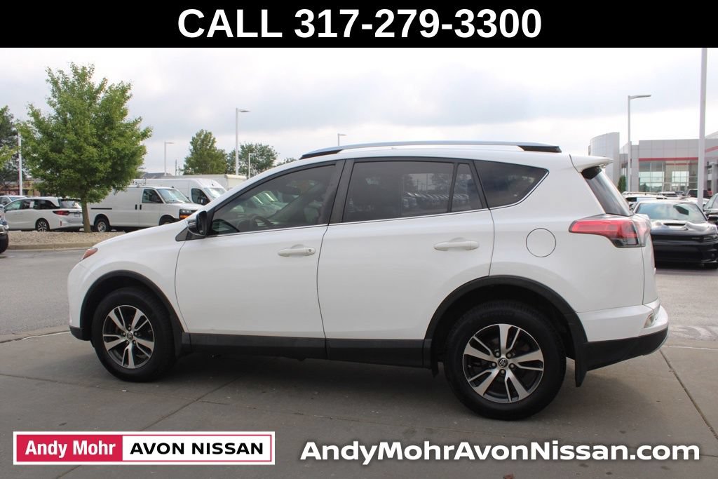 Used 2018 Toyota RAV4 XLE w/ Plus Extra Value Package AWD/4WD image 4