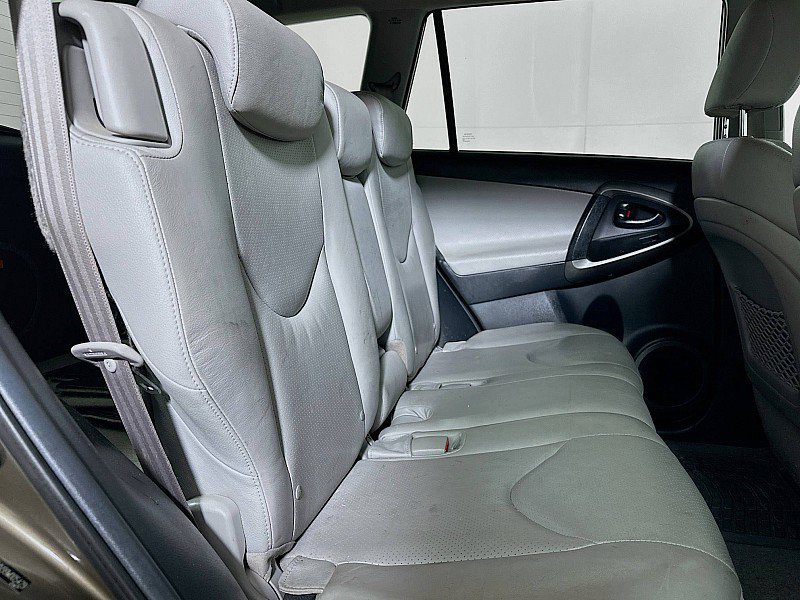 Used 2009 Toyota RAV4 Limited image 26