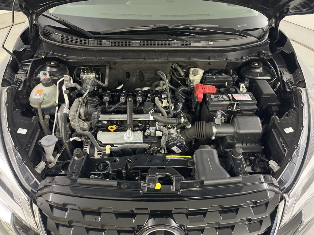 Used 2024 Nissan Kicks SV image 9