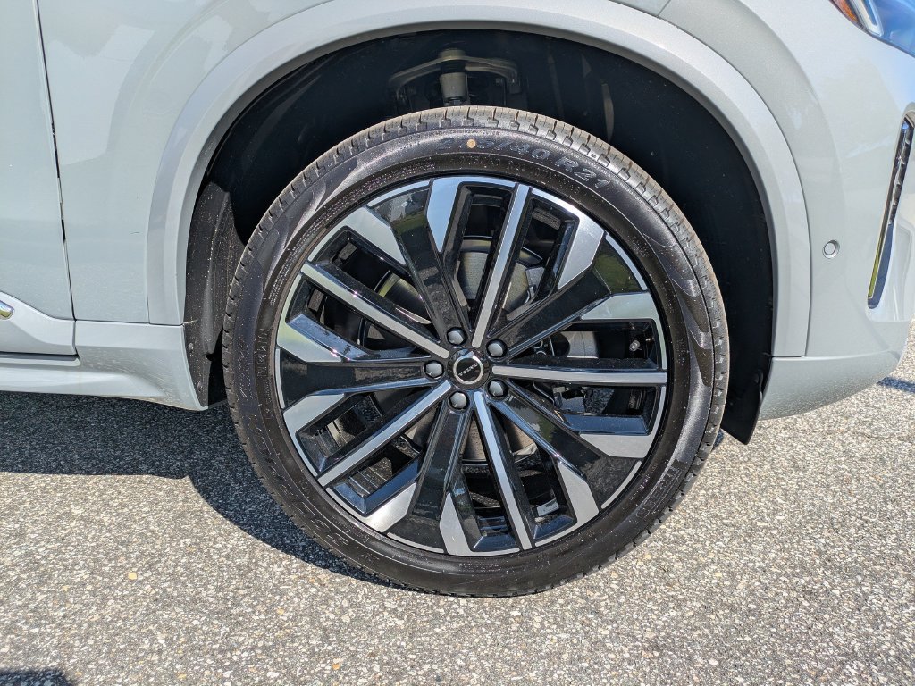 New 2027 Volvo XC90 B6 Ultra AWD/4WD image 11