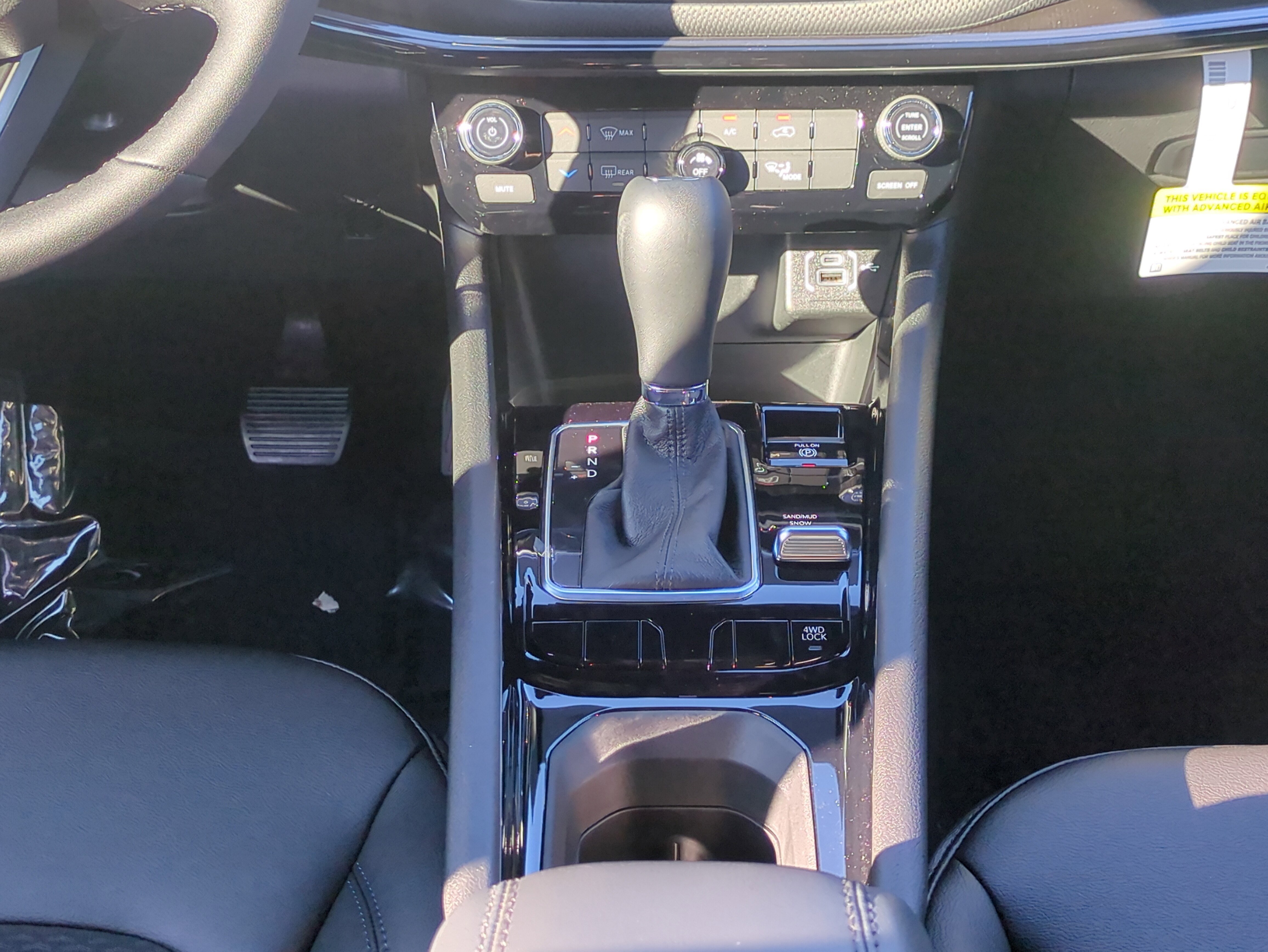 New 2026 Jeep Compass Latitude image 19