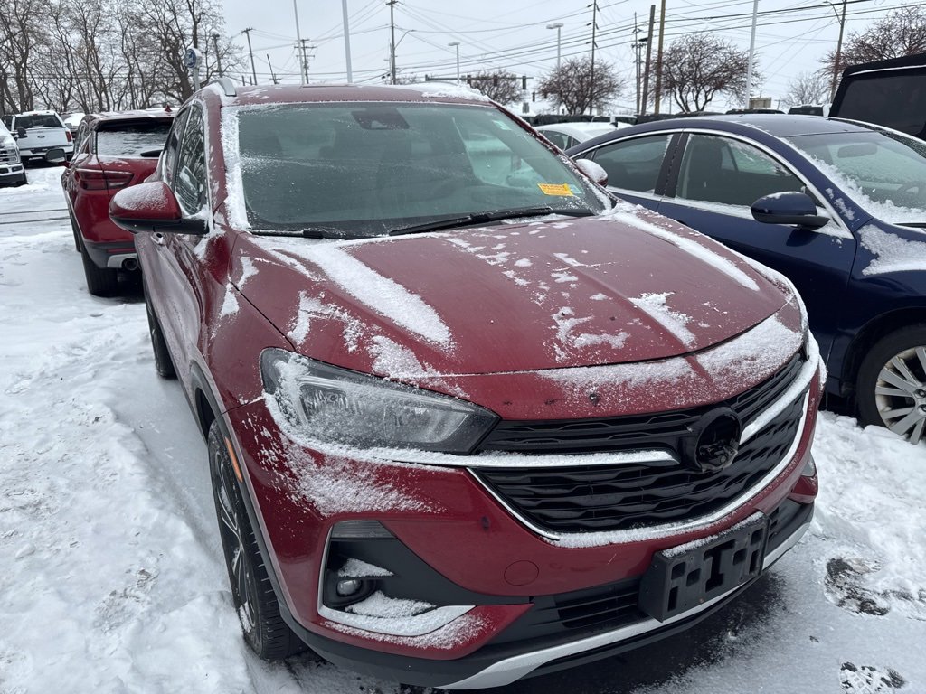 Used 2021 Buick Encore GX Select w/ Advanced Technology Package image 2