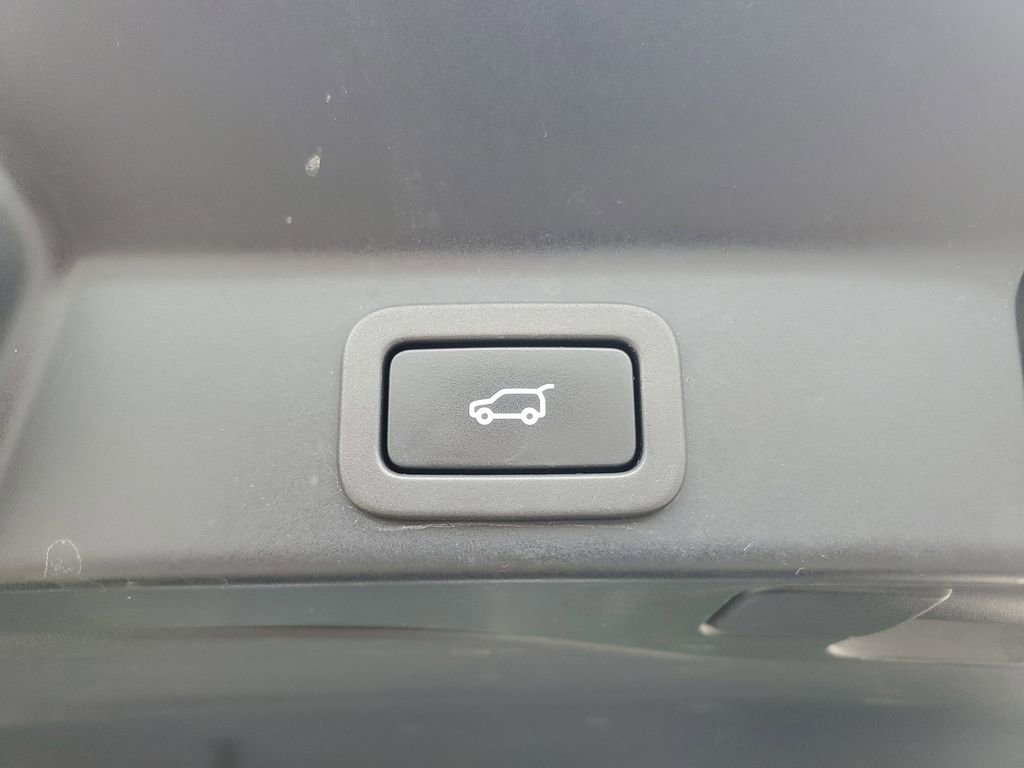Used 2021 Jaguar F-PACE S AWD/4WD image 32