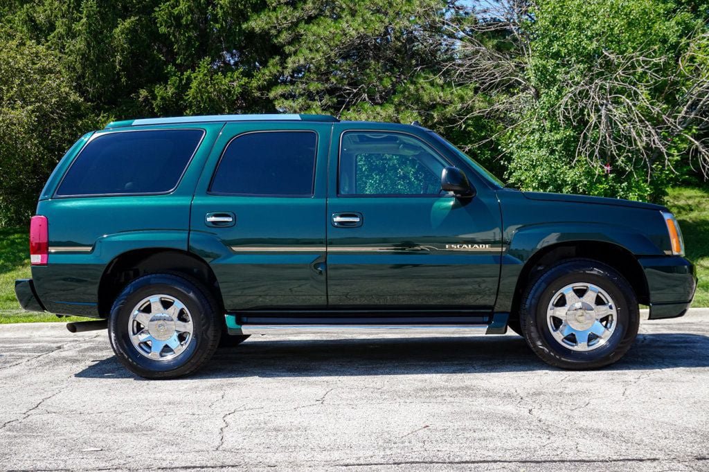 Used 2003 Cadillac Escalade AWD image 38