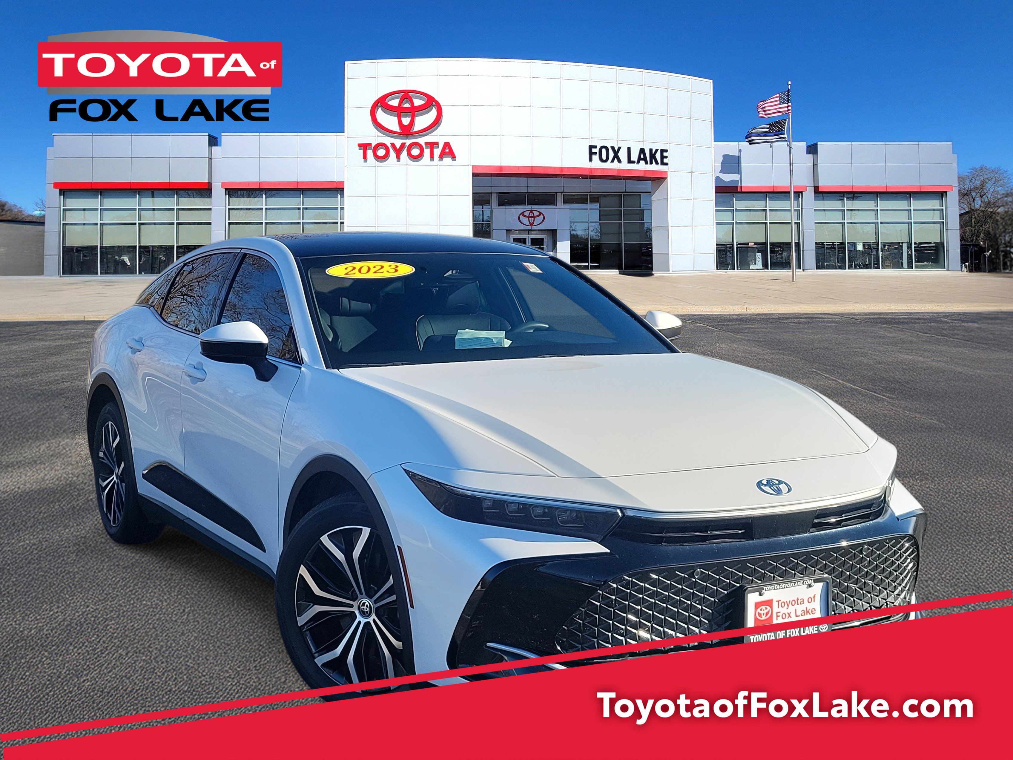 Used 2023 Toyota Crown Limited image 1