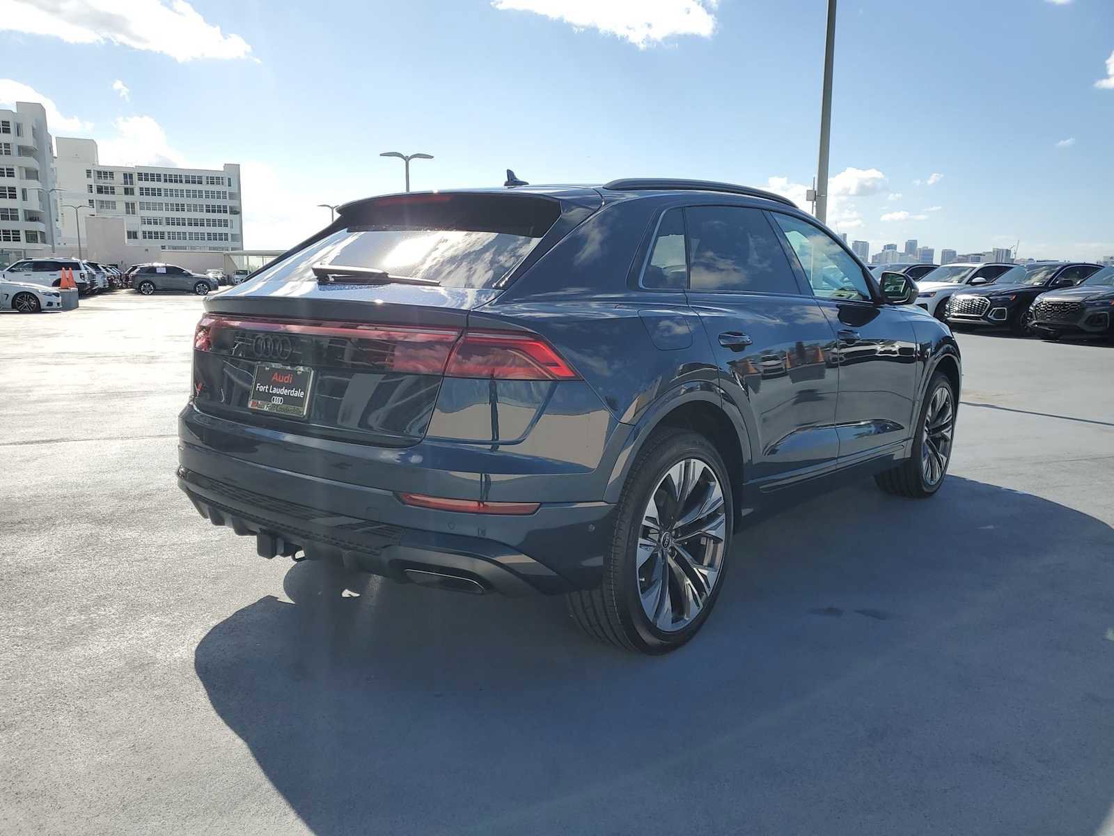 Certified 2025 Audi Q8 Premium Plus image 6