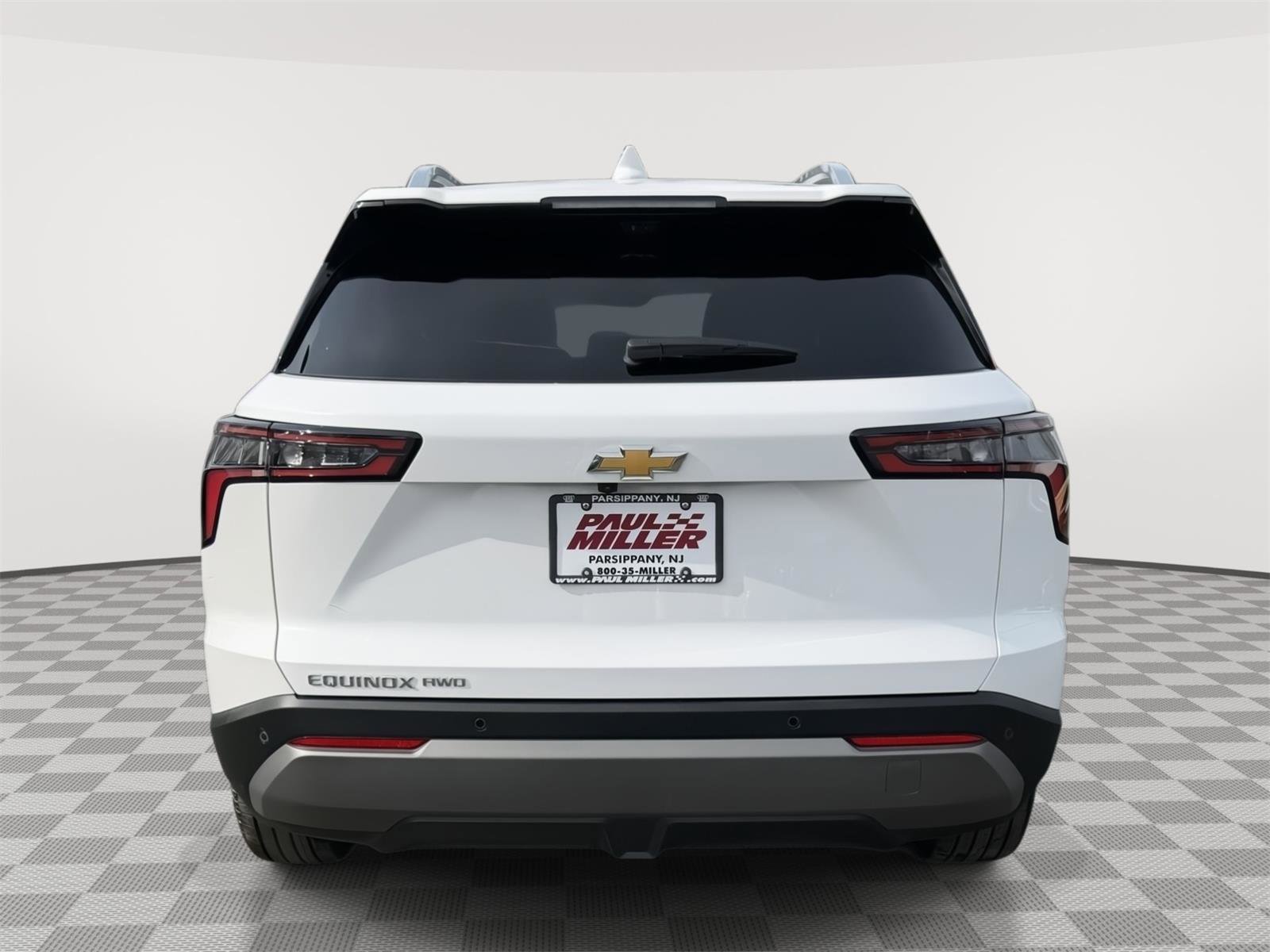 Used 2025 Chevrolet Equinox LT w/ Convenience Package II image 5
