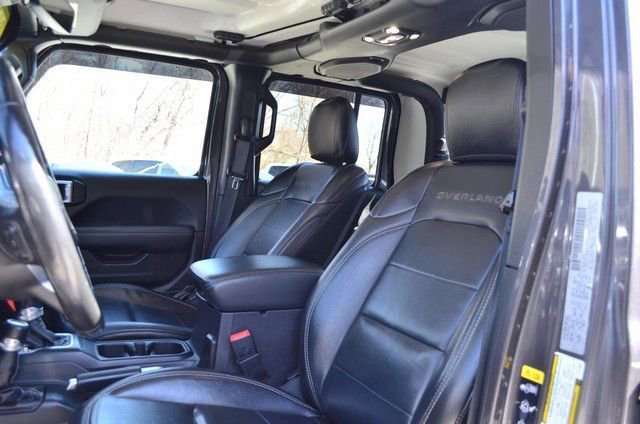 Used 2020 Jeep Gladiator Overland image 18